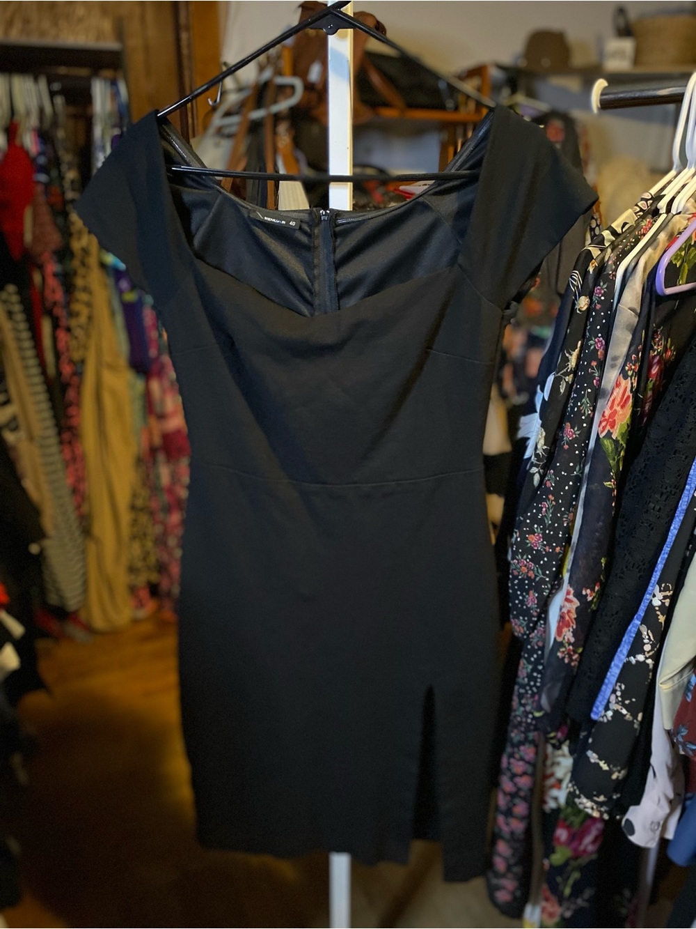 Renuar Black Off-Shoulder Midi Dress with Front Slit